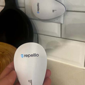 Repellio 5 Star Review by Lisa T.